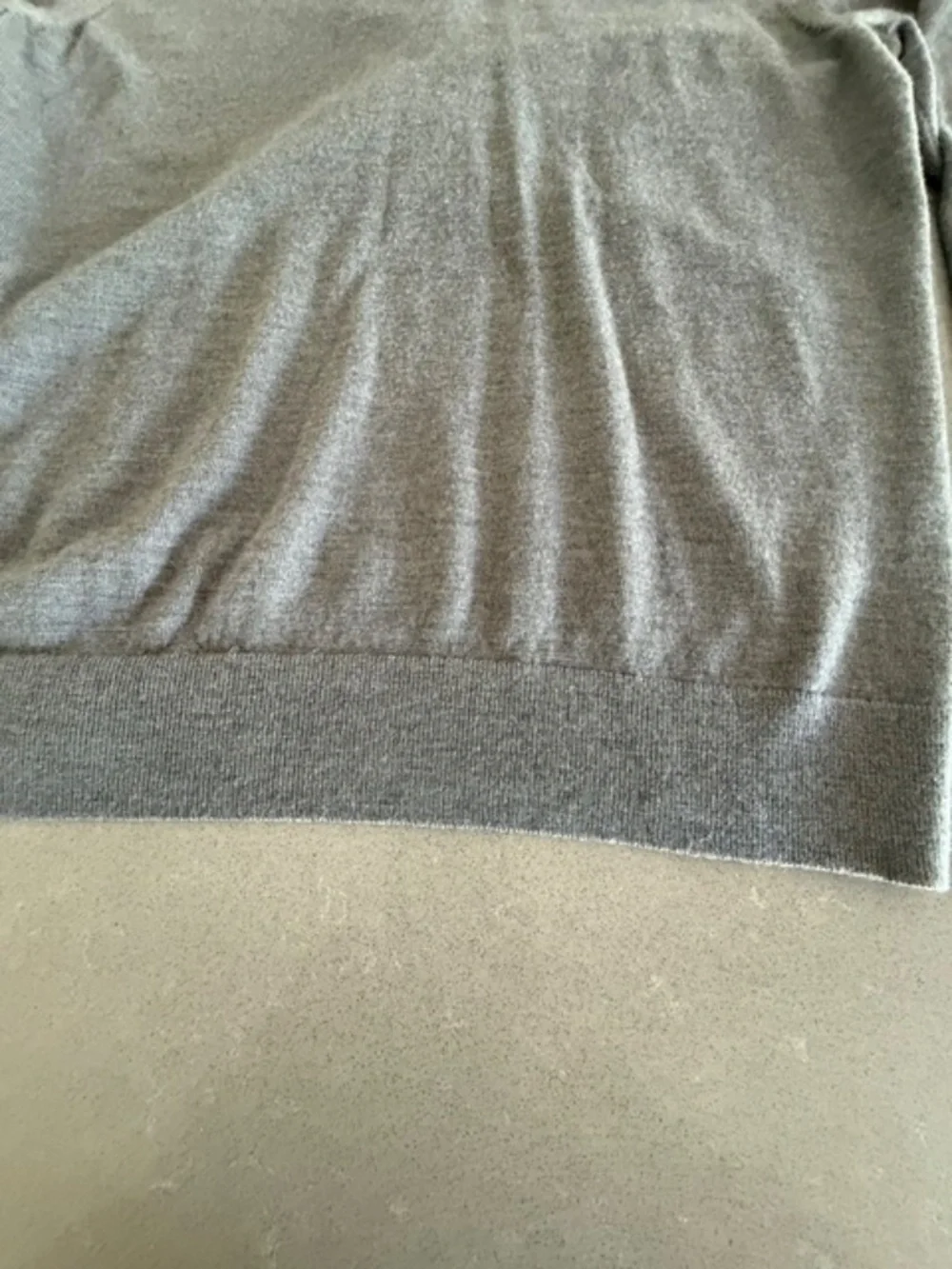 Banana Republic 100% merino